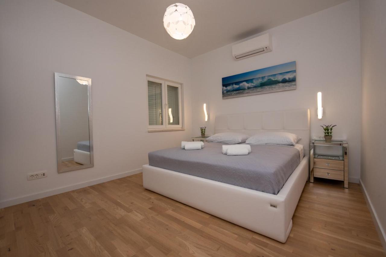 Apartment Katicic Split Buitenkant foto