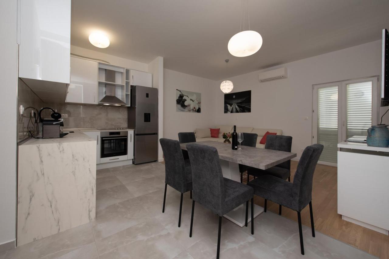 Apartment Katicic Split Buitenkant foto