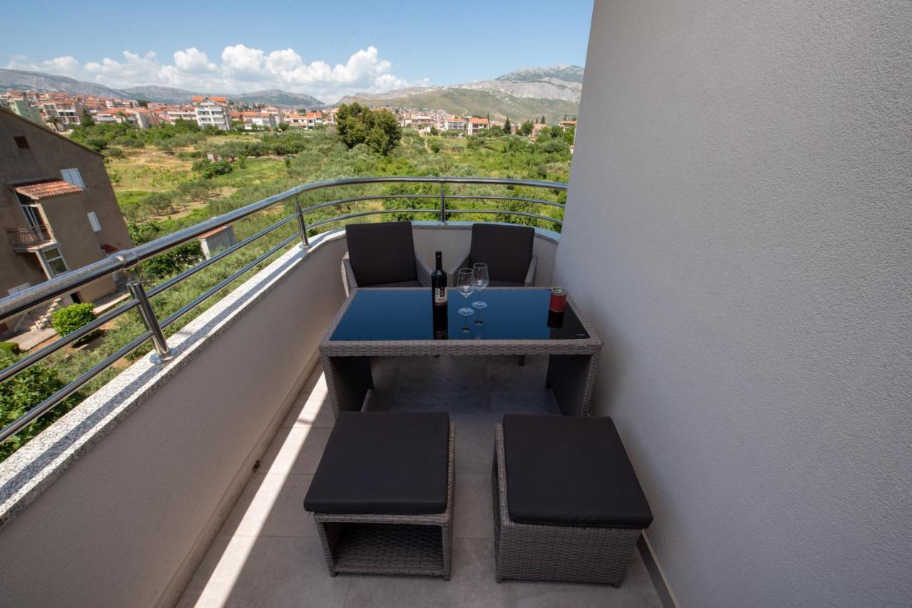 Apartment Katicic Split Buitenkant foto