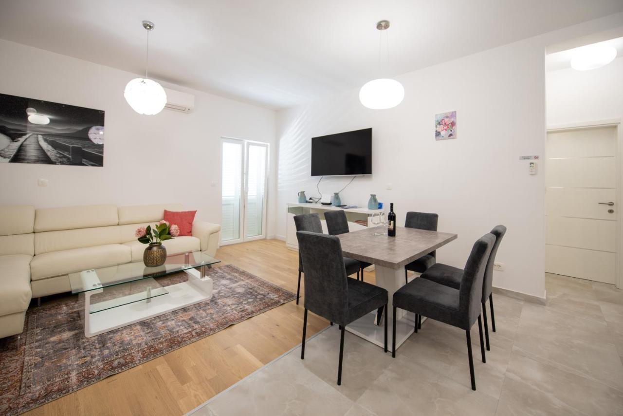 Apartment Katicic Split Buitenkant foto